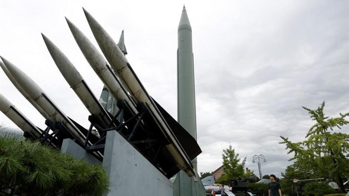 Corea del Norte dice haber lanzado un misil antiaéreo, su cuarta prueba en tres semanas