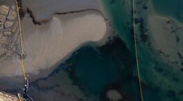 (VÍDEO) Una fuga de petróleo golpea las playas del sur de California
