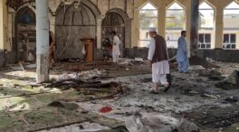 (VÍDEO) Al menos 40 muertos y 75 heridos en un atentado en una mezquita chií de Afganistán