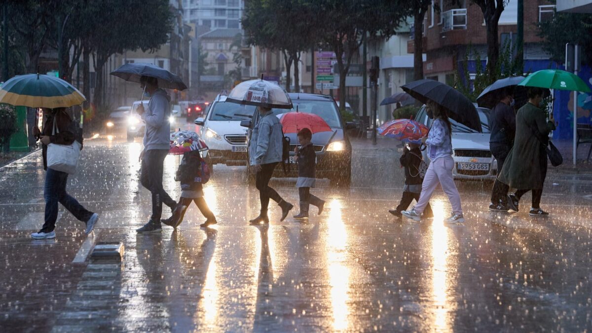 Lluvias «intensas, persistentes y generalizadas» durante el puente de Todos los Santos: consulta el pronóstico del tiempo para el fin de semana