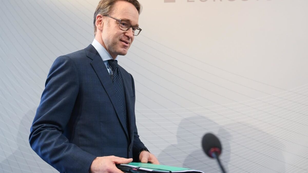 Dimite el presidente del banco central de Alemania tras una década al frente