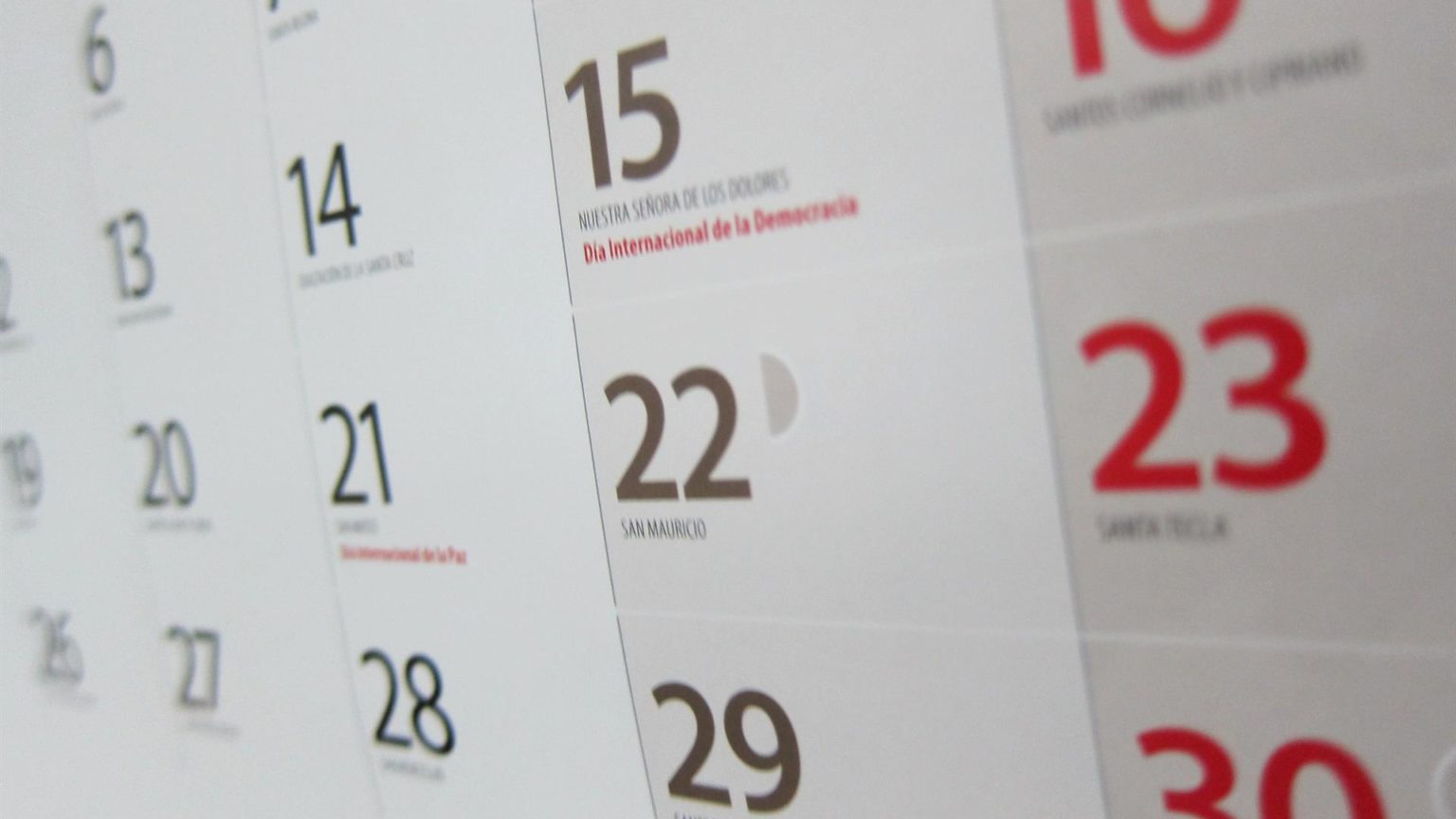 El BOE publica el calendario laboral de 2022: habrá 12 festivos nacionales, uno más que en 2021