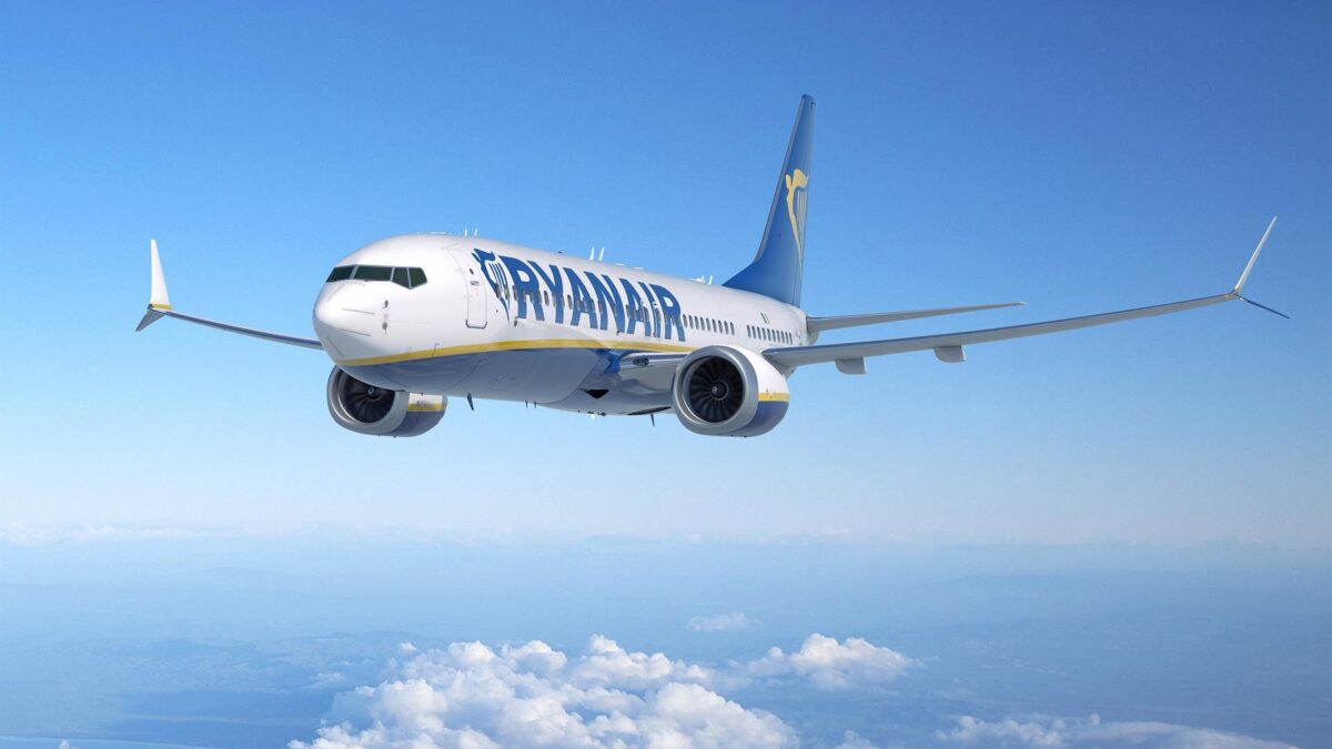 Ryanair, condenada a revertir los recortes salariales que aplicó en la pandemia