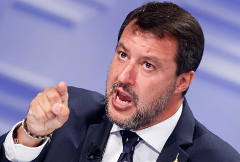 Matteo Salvini promete que si gobierna «los barcos de las ONG no entrarán en Italia»
