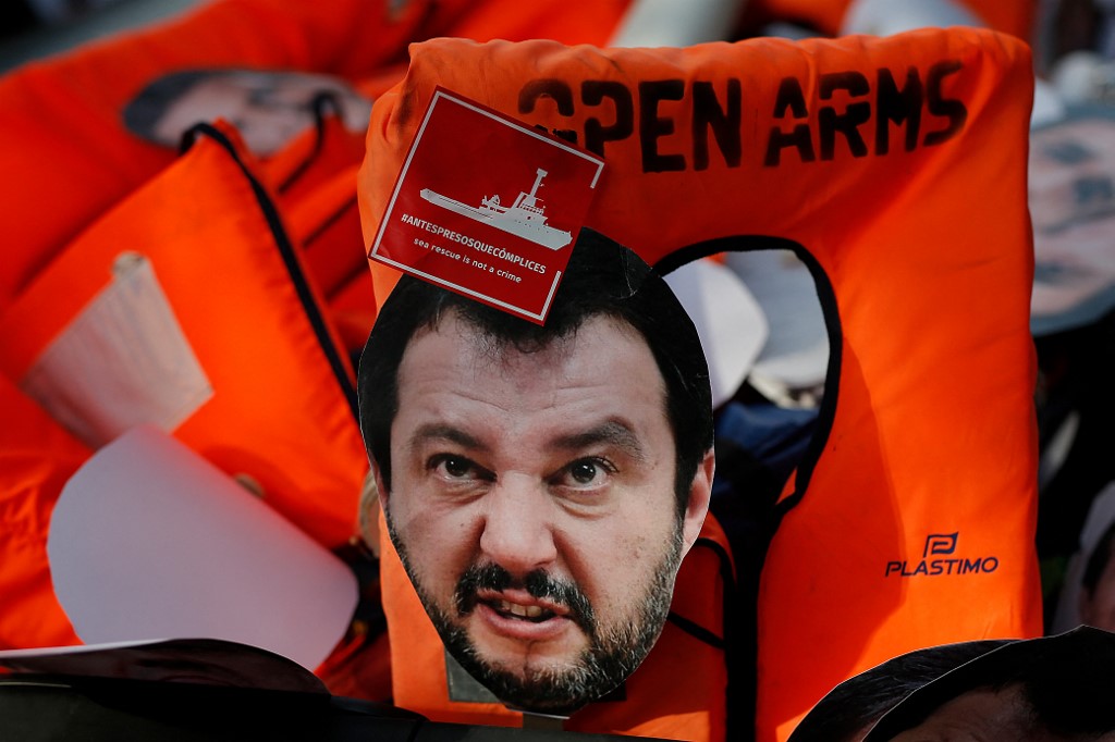 Salvini se burla de la inclusión de Richard Gere entre los testigos de su juicio por el 'Open Arms'