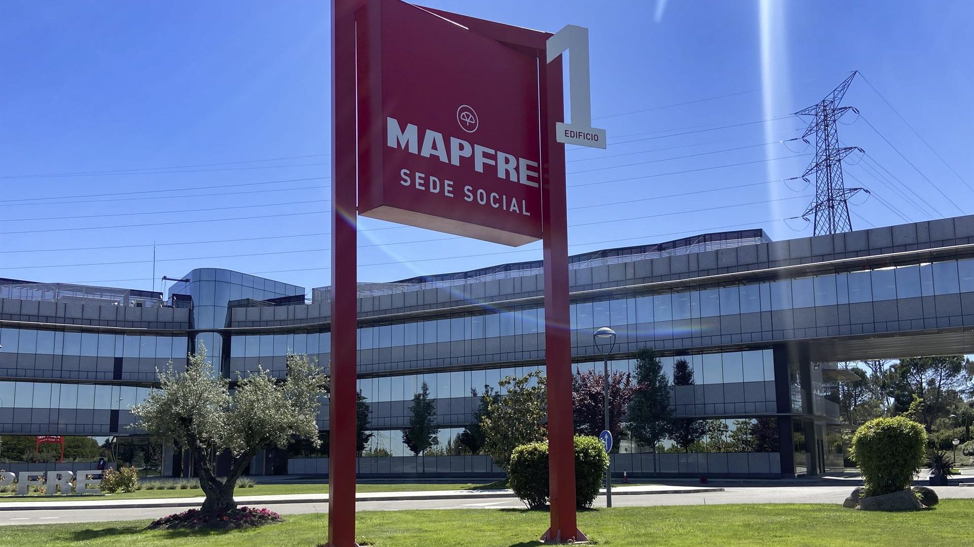 Mapfre ganó 524 millones hasta septiembre, un 16,4% más, y eleva el dividendo a cuenta