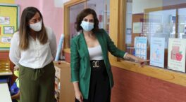 Ayuso pone fin a la mascarilla en los recreos desde este lunes