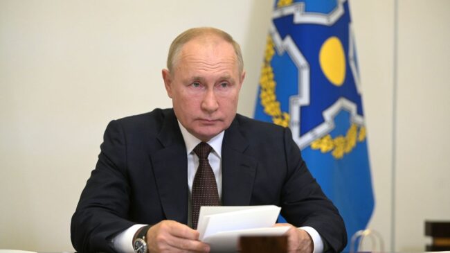 Putin asegura que Rusia superará las sanciones de Occidente: "Nosotros, junto con nuestros socios, encontraremos una solución"