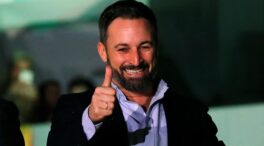 Al PP empieza a pasarle factura la crisis: Vox le supera en intención de voto por primera vez, según una nueva encuesta