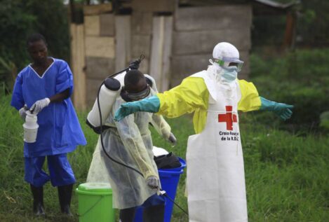 Ascienden a cinco los casos de ébola confirmados en el Congo, con tres fallecidos