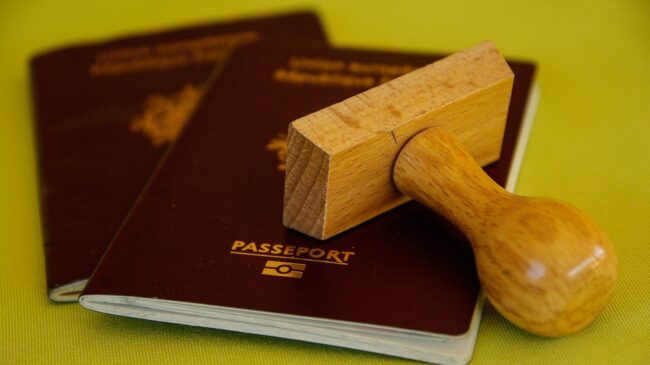Estados Unidos emite el primer pasaporte con marcador de género X
