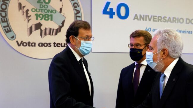 Rajoy reclama que se pida perdón a las víctimas y acaben los homenajes a etarras