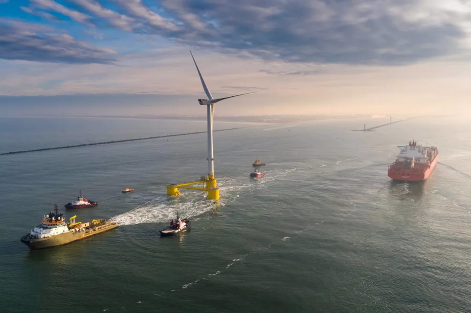 ACS impulsa el mayor parque eólico flotante del mundo