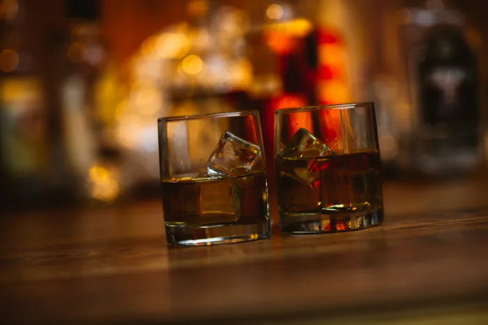 Beber alcohol y adelgazar es posible: seis trucos que funcionan
