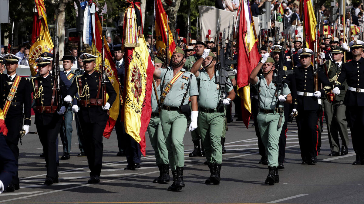 Vuelve el desfile del 12 de octubre con menos soldados e invitados