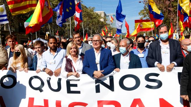 (VÍDEO) Ciudadanos se ausenta de la manifestación constitucionalista por la hispanidad en Barcelona