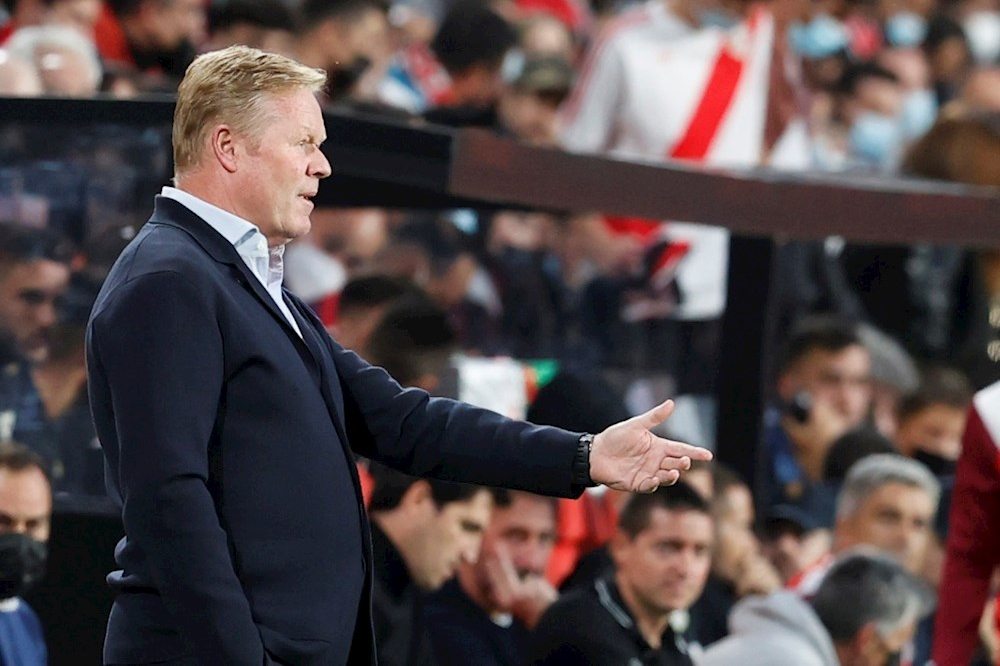 El Rayo de Falcao sentencia al Barça y deja a Koeman al borde del abismo