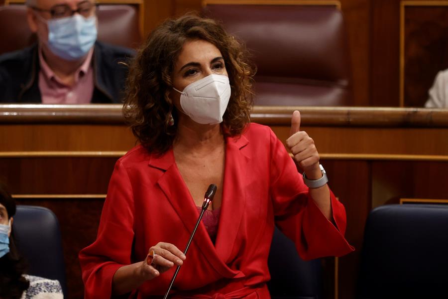 El Gobierno subirá un 2% el sueldo a los funcionarios en 2022