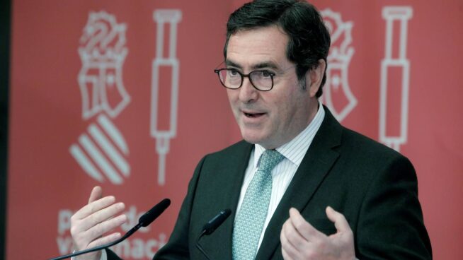 Los empresarios: España debe jugar en el marco energético europeo "nos guste o no"