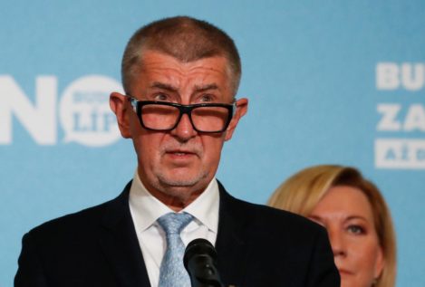 La Eurocámara pide investigar «a fondo» los Papeles de Pandora