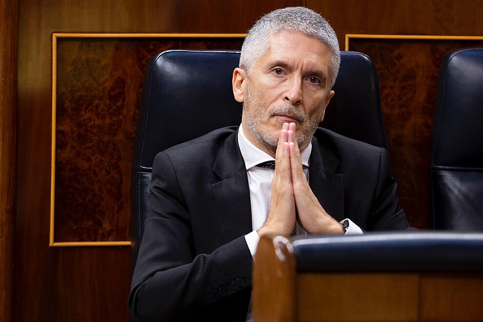 Investigan la medalla que Marlaska le dio a un comisario condenado por torturas