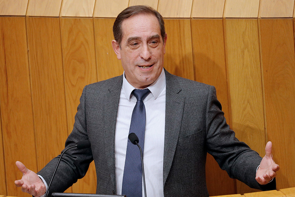 Muere de forma repentina el consejero de Hacienda gallego