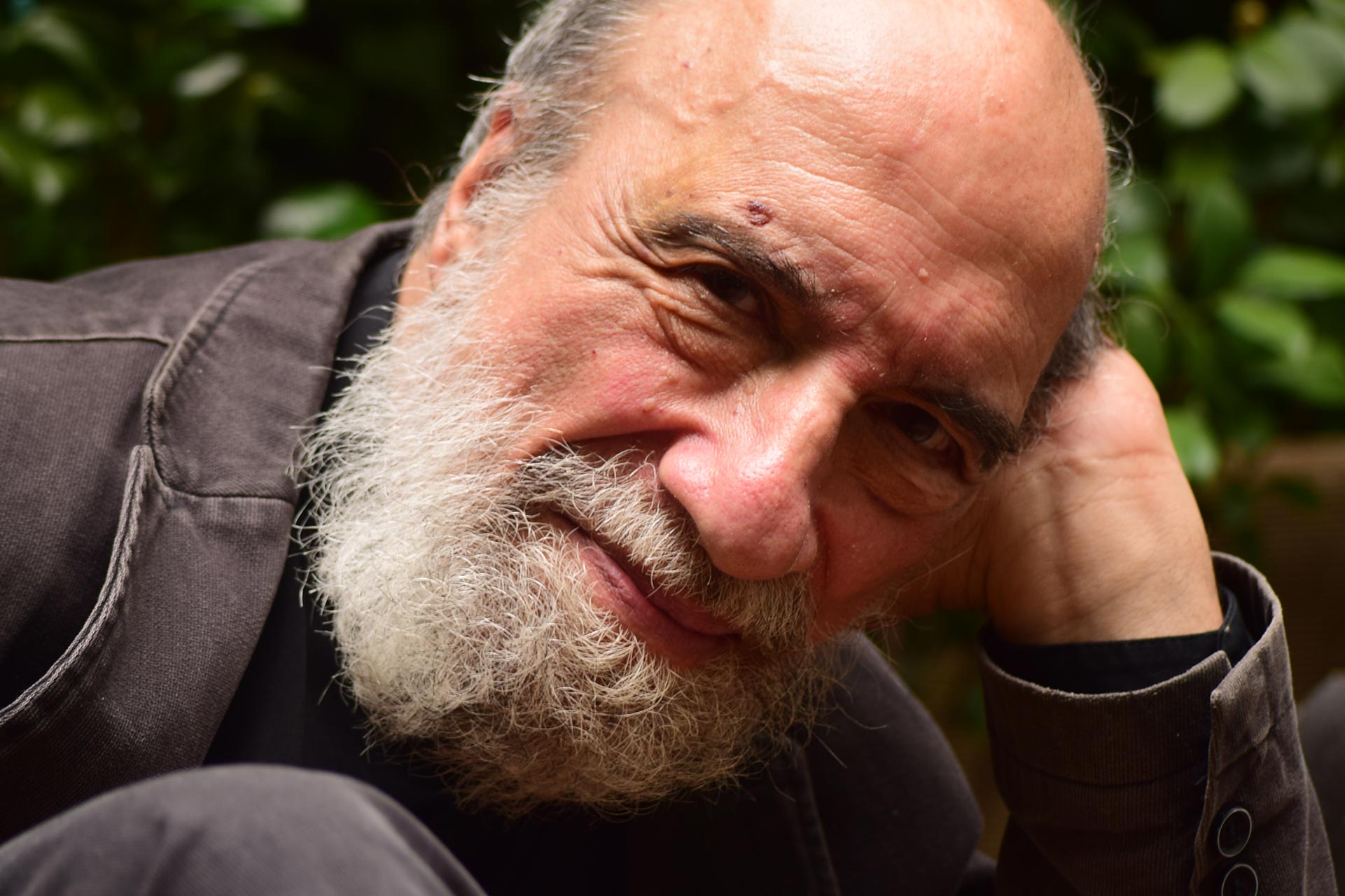 Raúl Zurita y la «intolerable» belleza del arte