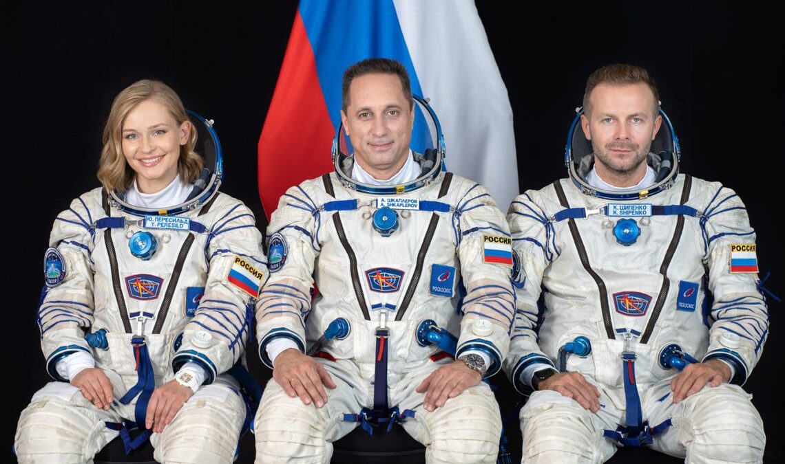 (VÍDEO) La primera película en el espacio se hace realidad en Rusia: «El reto»