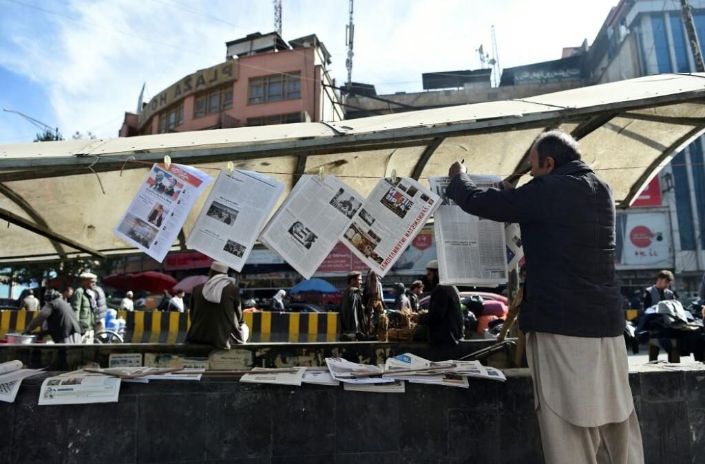 La Organización de Derechos Humanos denuncia que los talibanes están «ahogando» a los medios de comunicación