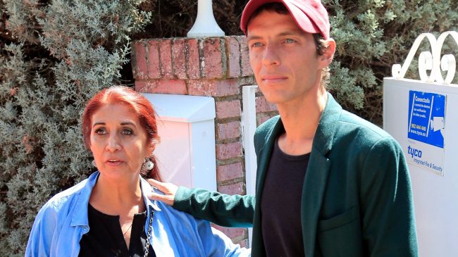 La madre de Camilo Blanes, desalojada del hospital donde está ingresado su hijo