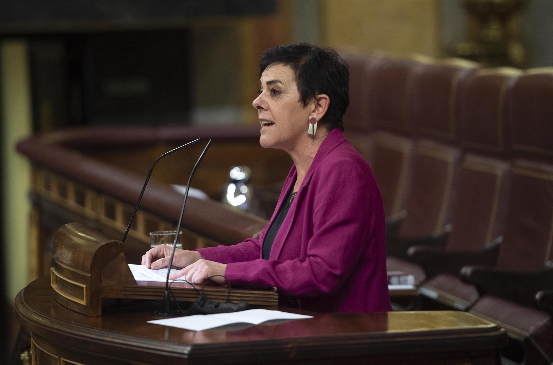 Bildu presiona a Sánchez para que derogue la reforma laboral «como se comprometió»