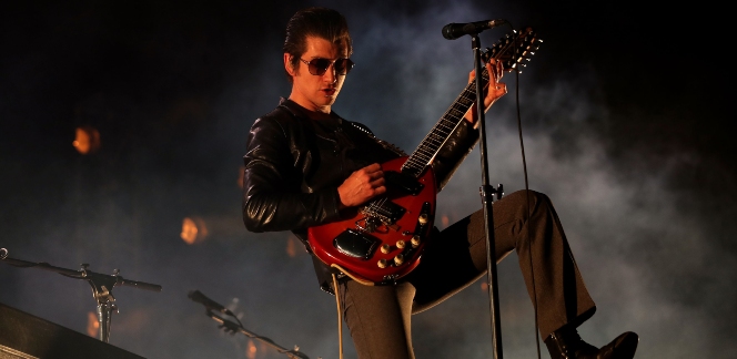 Arctic Monkeys y Kraftwerk encabezan el cartel del nuevo festival Cala Mijas