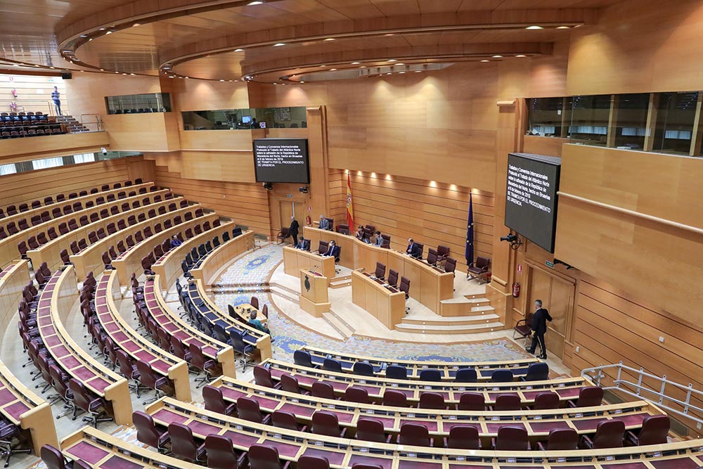 La Mesa del Senado avala el uso del término «País Valencià» en la cámara