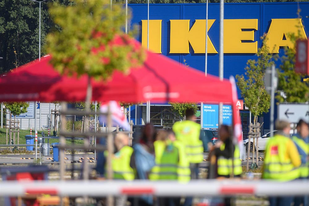 Ikea ganó un 17% menos al cierre de su ejercicio y advierte del impacto del alza de los costes