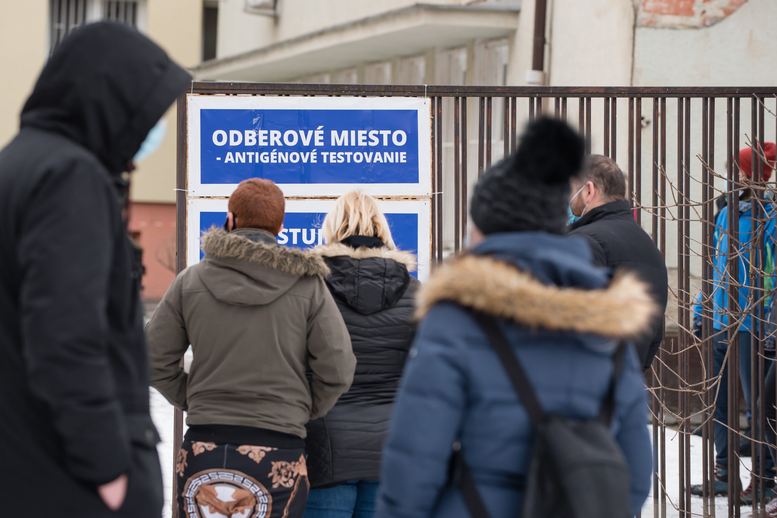 Eslovaquia confina a su población ante el aumento de casos de coronavirus