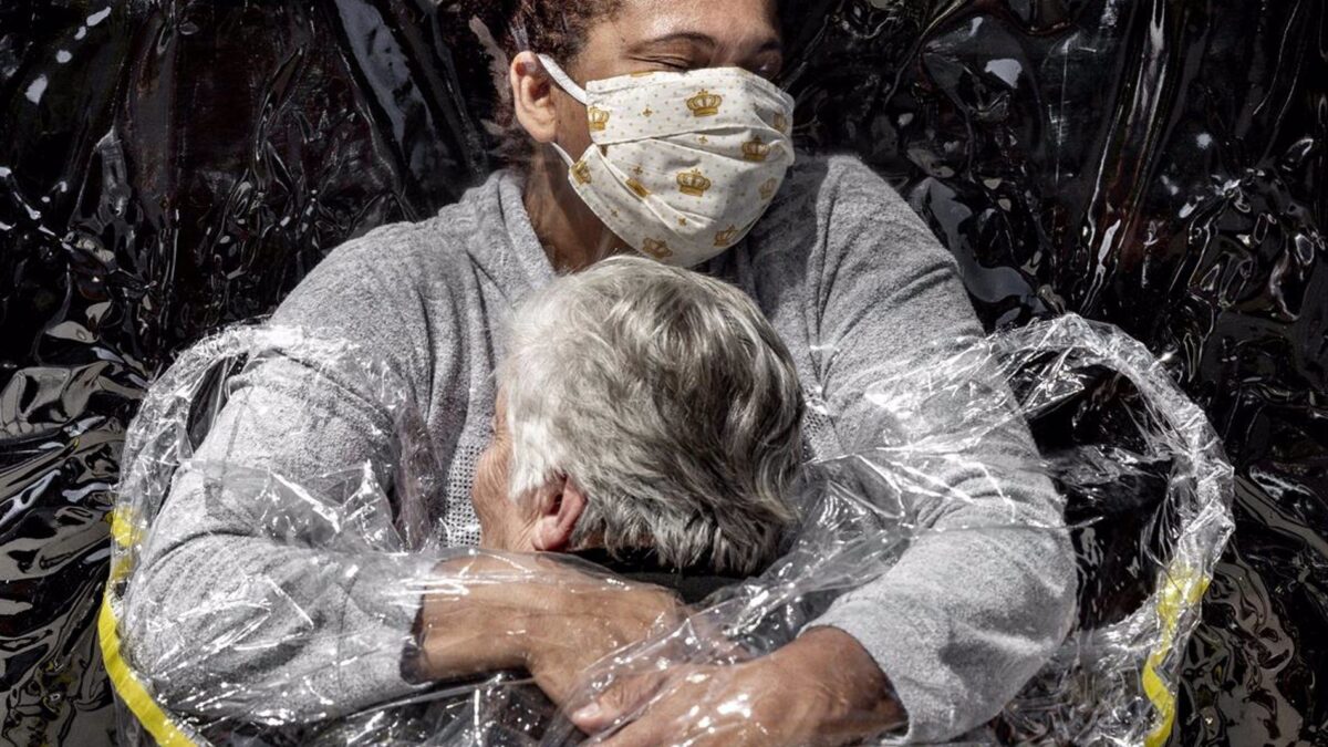 World Press Photo 2021 premia la imagen «esperanzadora» de la pandemia