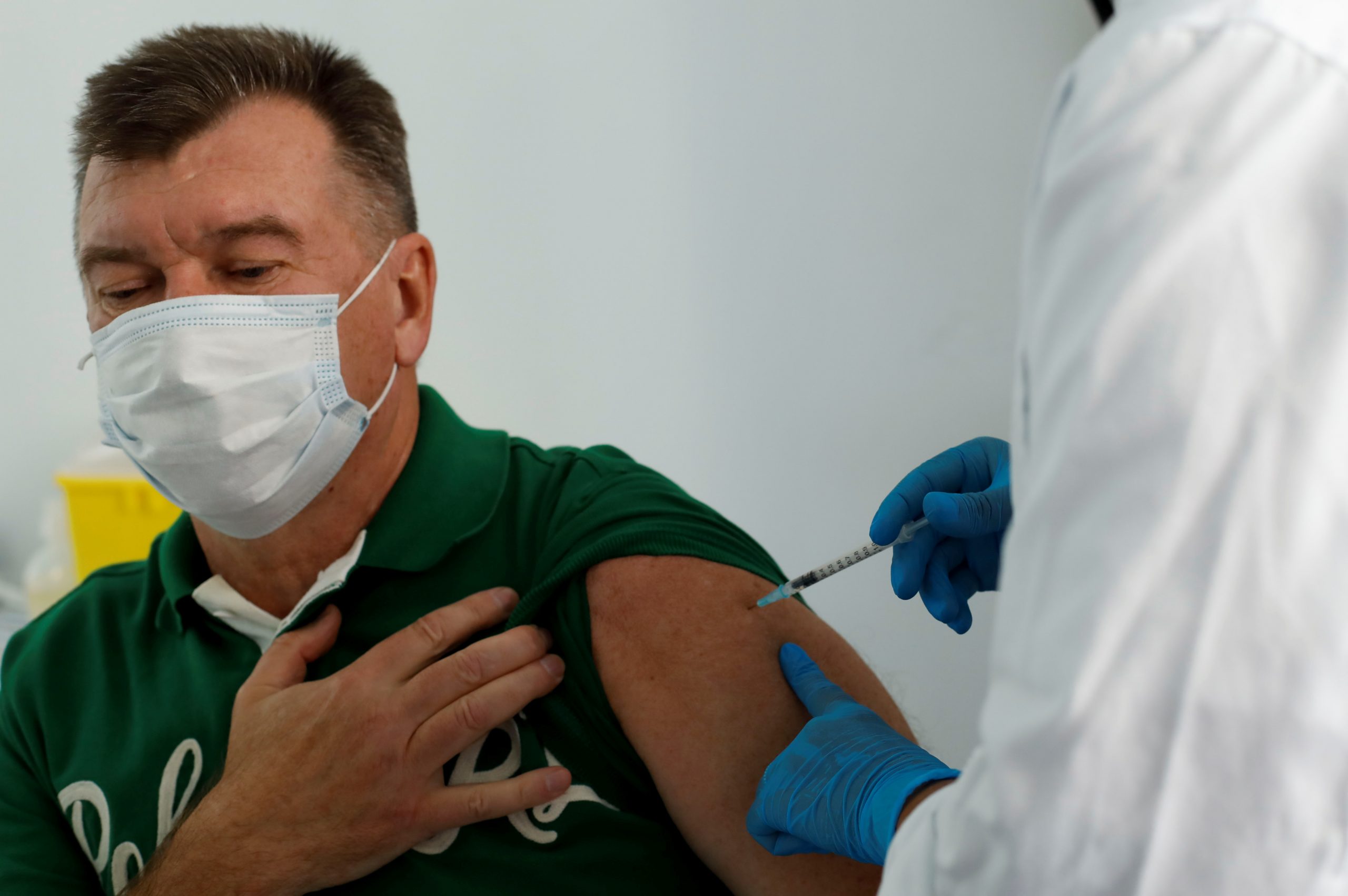 Sanidad notifica 23.000 casos y 53 muertes por coronavirus