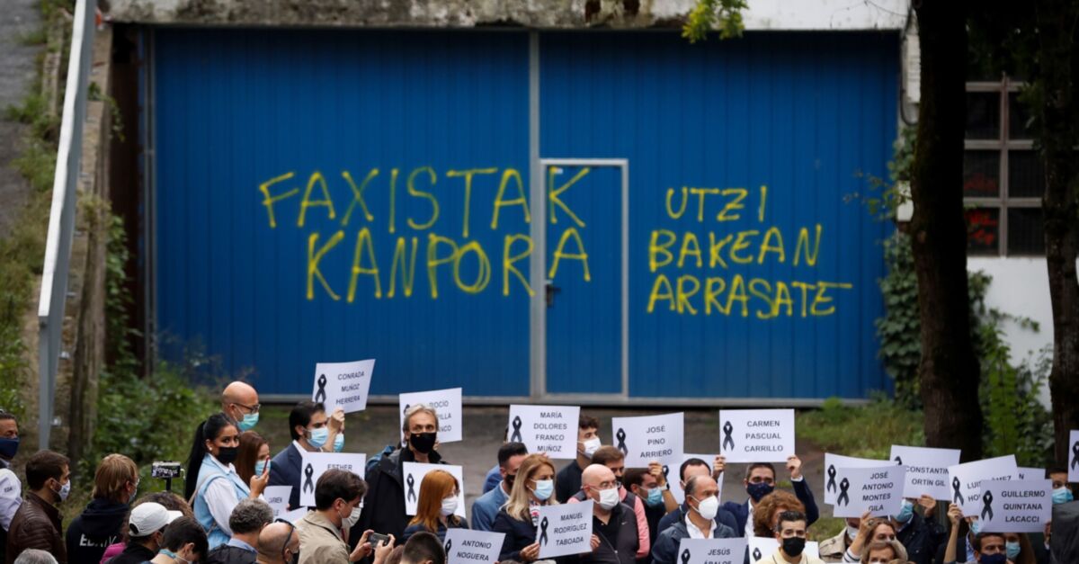 Marlaska dice que es "buena noticia" que los presos de ETA renuncien a homenajes
