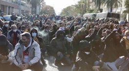 Cargas policiales en la octava jornada de la huelga del metal