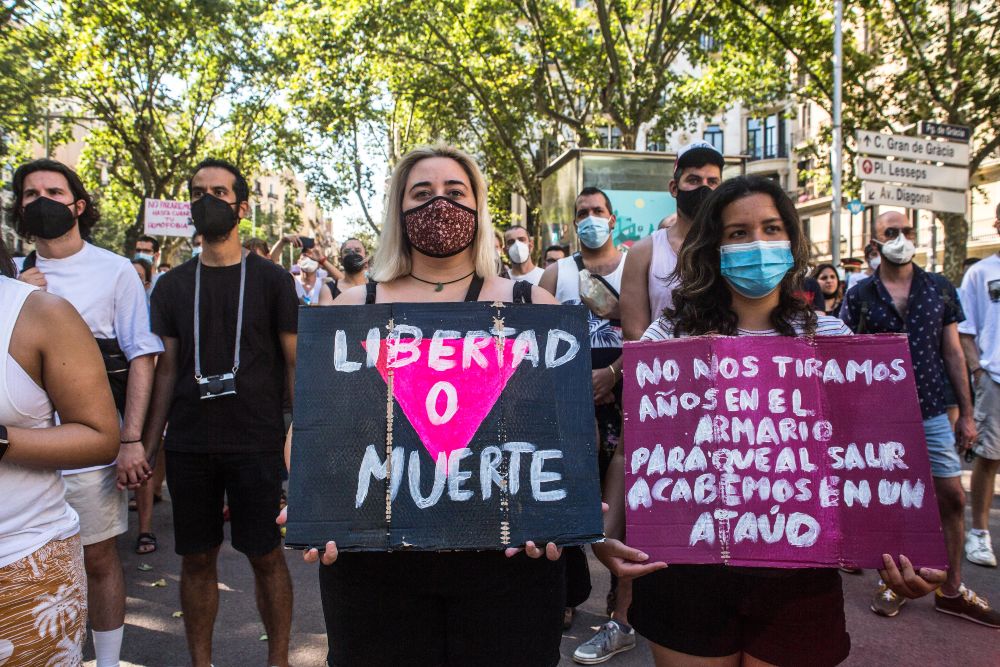 Un joven denuncia una agresión homófoba en Barcelona: «Buscaban objetivos claros»