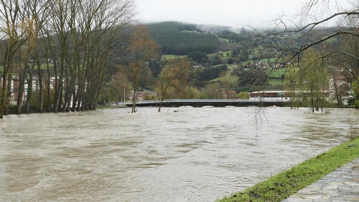 Huesca, Navarra y Burgos, en alerta por deshielos, aludes y frío