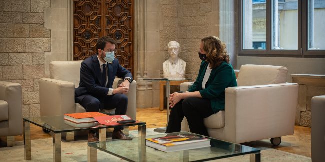 Pere Aragonès cierra un acuerdo con los Comunes para los Presupuestos catalanes
