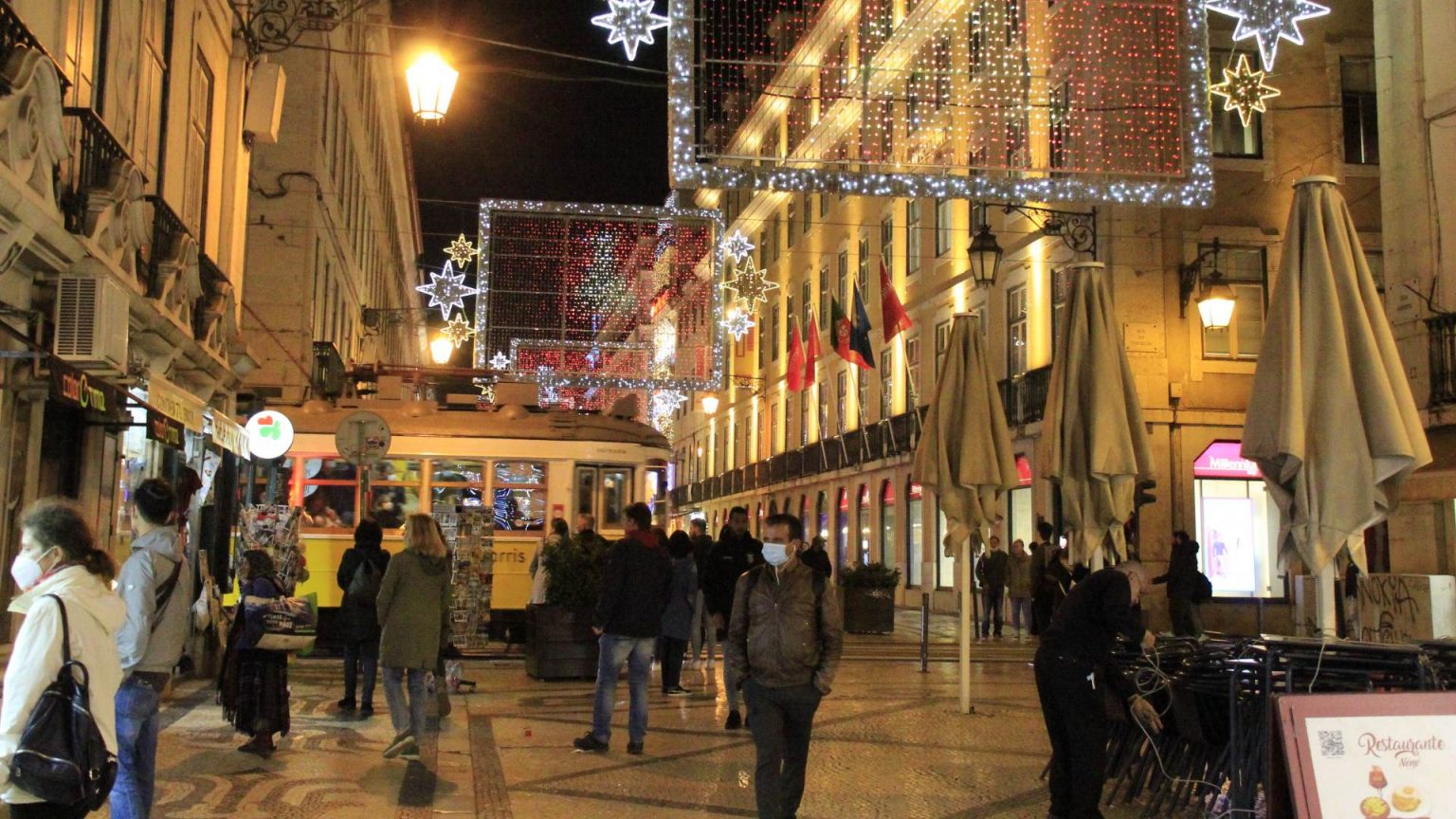 Portugal impone una semana de teletrabajo tras la Navidad para contener los contagios