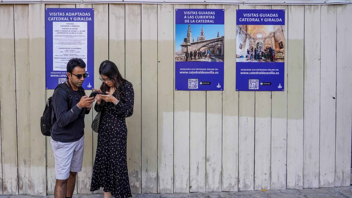 Las pernoctaciones hoteleras se cuadruplican en octubre, pero siguen por debajo del nivel prepandemia