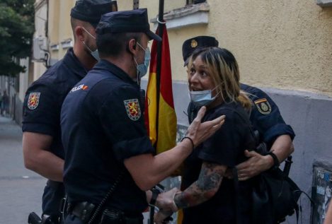 La líder de Hogar Social, condenada a pagar 630€ por no identificarse ante la Policía