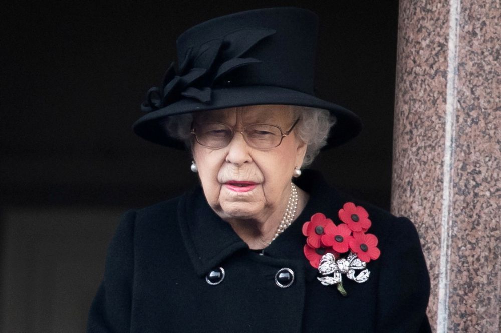 Isabel II vuelve a cancelar su asistencia a un acto por problemas de salud
