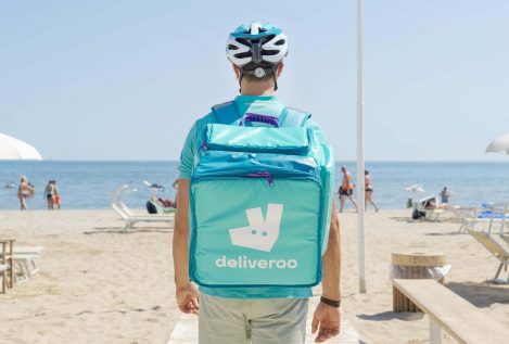 Deliveroo anuncia el cese de sus actividades y abandonará España el 29 de noviembre