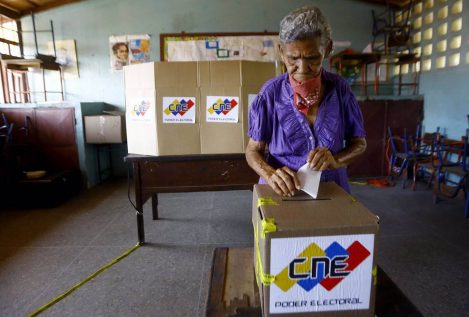España constata graves deficiencias en las elecciones de Venezuela