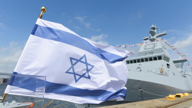 Israel, EE.UU., EAU y Baréin realizan sus primeras maniobras conjuntas en el mar Rojo para plantar cara a Irán