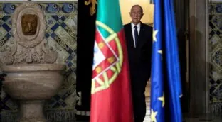 Portugal celebrará elecciones el 18 de mayo tras tumbar el parlamento al Gobierno